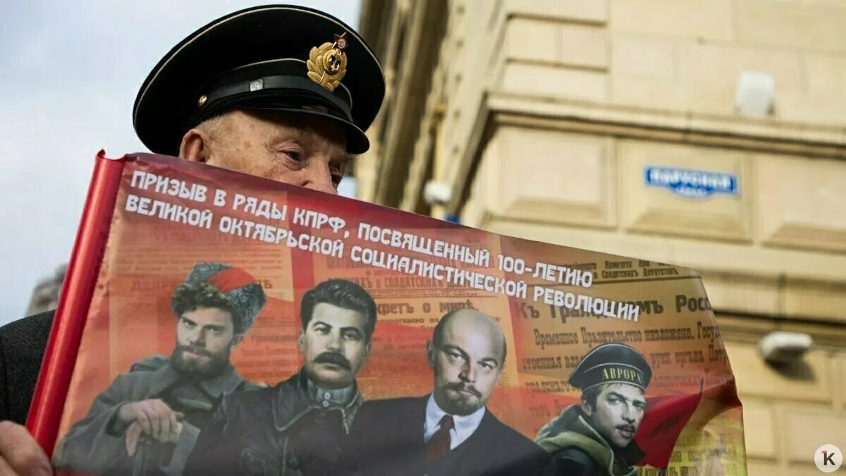 Для выборной агитации с сентября введён запрет на использование образов умерших лиц и синтезированных голосов; при упоминании «иностранного агента» требуется специальная пометка.