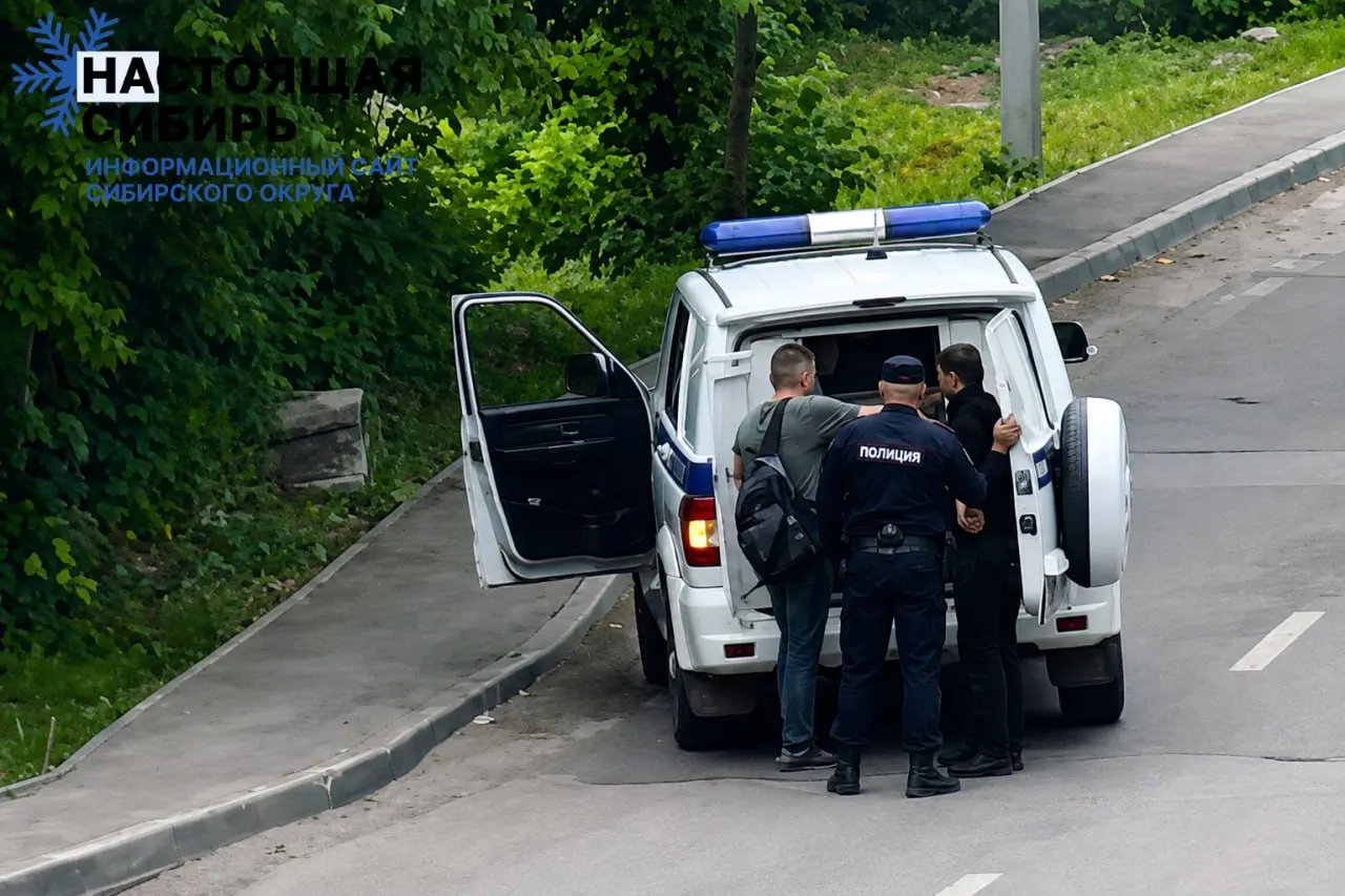 За первое полугодие число подписавших контракты с Минобороны сократилось, а на фоне больших потерь на фронте государственные структуры и компании резко увеличили спрос на специалистов по воинскому учёту.