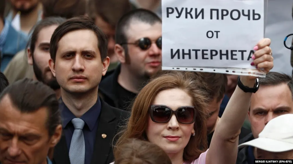 В России расширили блокировки VPN и ужесточили меры против сервисов обхода ограничений; пользователи сообщают о технических сбоях и перебоях в доступе.