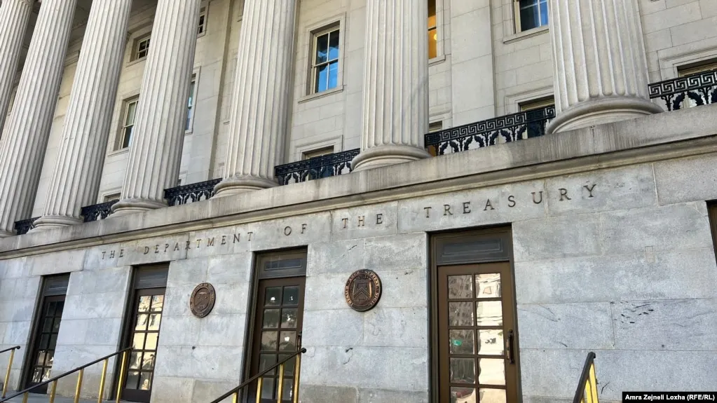 Минфин США ввел ограничения против компаний и частных лиц из Ирана, Турции и ОАЭ, которых Вашингтон обвиняет в поддержке иранских программ вооружений и поставках для ракетных и дроновых арсеналов.