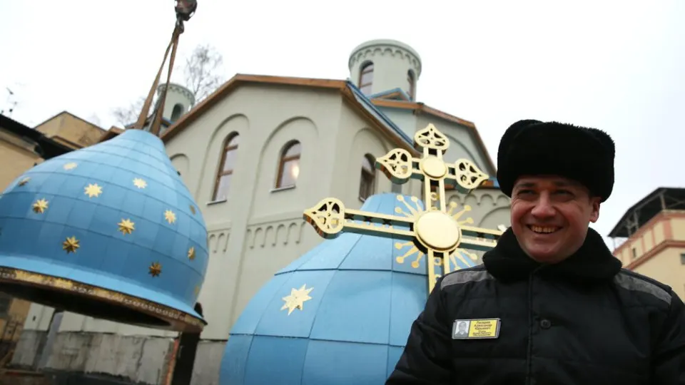 Федеральная служба исполнения наказаний получила 94% в рейтинге клиентоцентричности; правительство расширяет финансирование пенитенциарной системы, а с сайта Судебного департамента пропала долгосрочная статистика по делам.