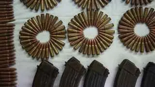 Еврокомиссия предлагает заложить в бюджет Евросоюза на 2028–2034 годы не менее 131 млрд евро на оборону, что в десять раз превышает действующий уровень. Еврокомиссар по обороне Андрюс Кубилюс призвал нарастить производство вооружений, упростить регулирование оборонной отрасли и готовиться к уменьшению роли США в обеспечении безопасности Европы.