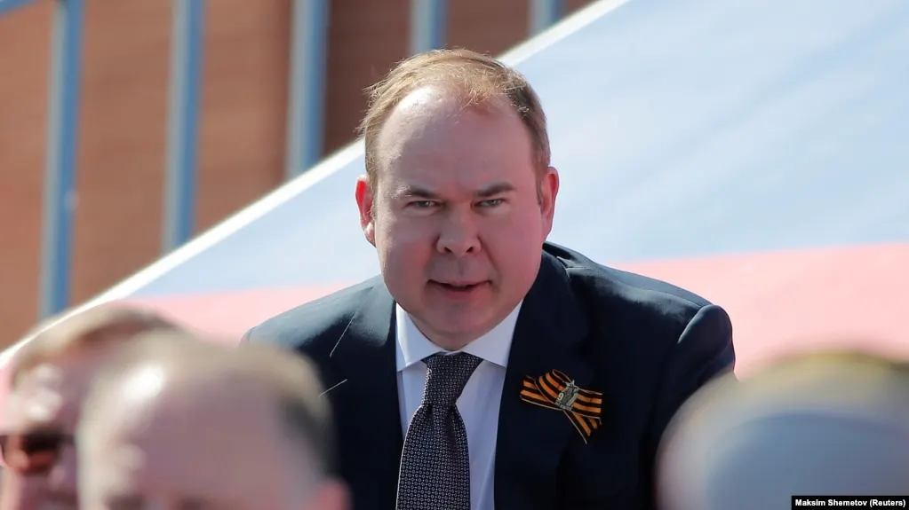 Матери руководителей высшего звена российской власти выступили кредиторами оборонной группы «Сфера» и, по данным документов, получили в сумме миллиарды рублей за счет процентов и уступки прав требований по долгам.