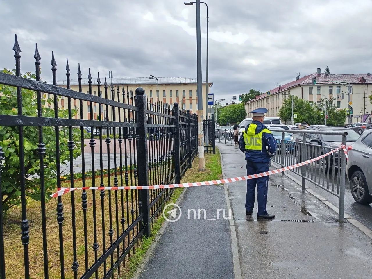Минобороны сообщает о 62 сбитых беспилотниках по регионам; в Нижегородской области зафиксированы повреждения здания областного суда, пострадавших пока нет, на месте работают спецслужбы, полиция и МЧС.