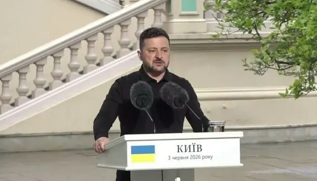 Президент Украины готов начать прямые переговоры с Россией, но ждёт посредников и одновременно наращивает военные возможности — главное из заявлений.