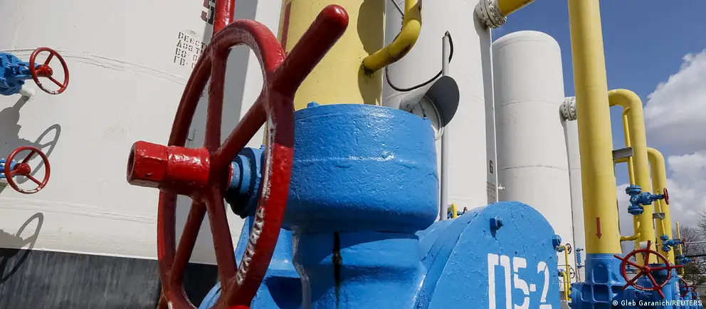 Украина не продлила контракт с российским «Газпромом», и с 1 января 2025 года прекратился транзит газа в Европу. Наибольшие последствия ощутила Молдова; другие страны перенастроили поставки, а Венгрия продолжает получать газ через «Турецкий поток».