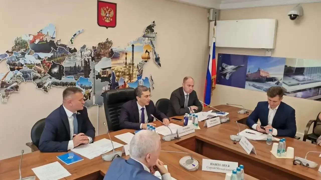 Депутат Александр Дроздов подготовил законопроект, который даст профильным министерствам доступ к данным ФНС для мониторинга формирования цен и оперативного реагирования на резкое подорожание продовольствия.
