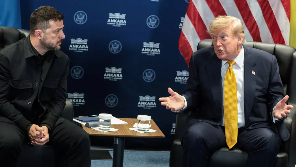 На саммите НАТО в Анкаре Дональд Трамп заявил, что поддерживает удары Украины по нефтезаводам, оборонным предприятиям и трубопроводам в глубине РФ. По оценкам аналитиков, в июне число атак выросло в пять раз.