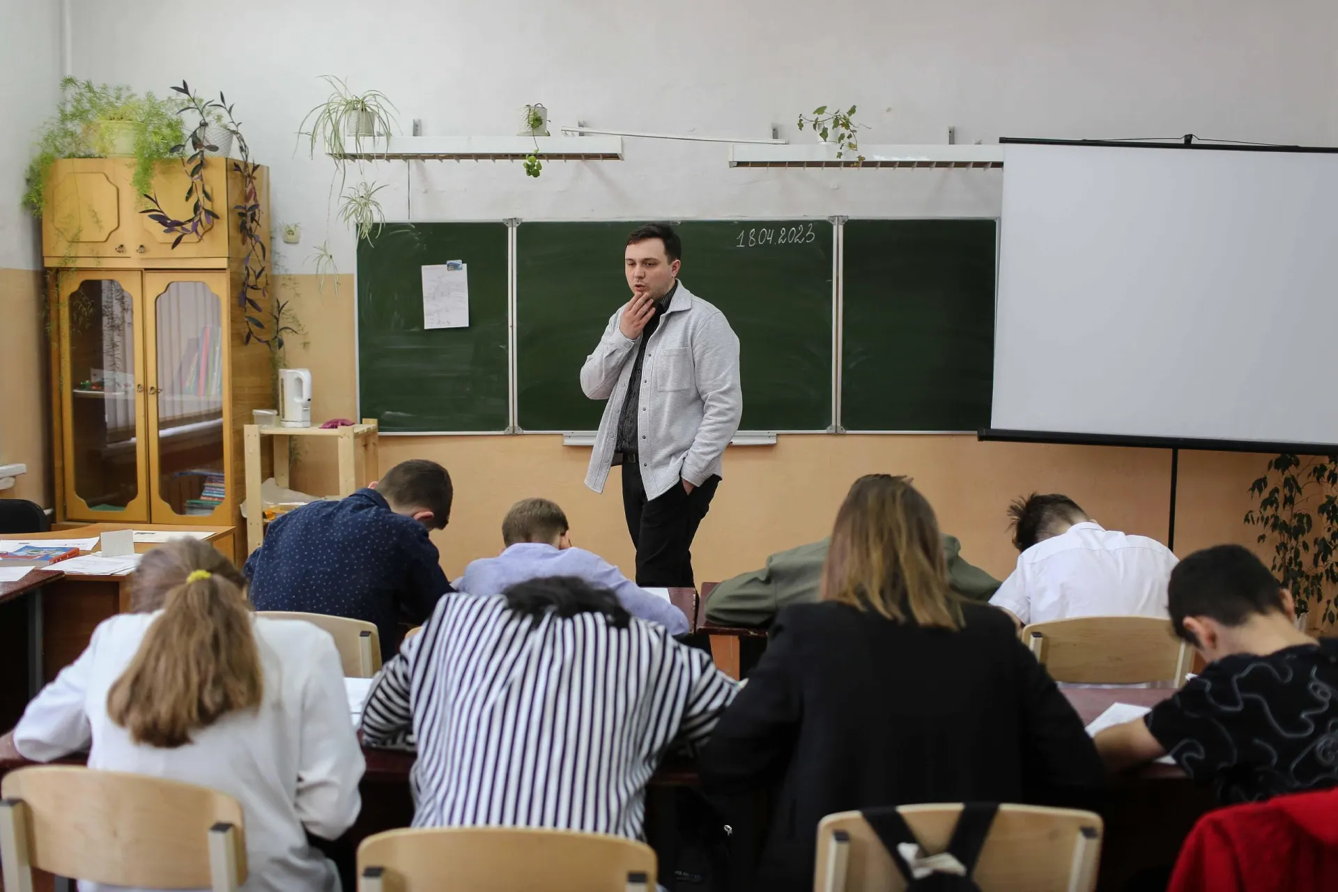 Минпросвещения ввело дополнительный час истории в расписание; что известно о охвате и влиянии на расписание.