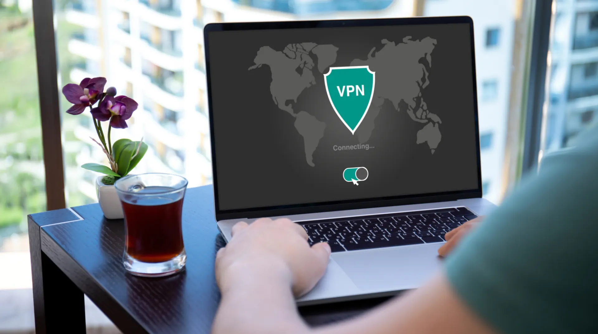 За последнюю неделю десятки VPN‑провайдеров сообщили о новых ограничениях; регуляторы перекрывают зарубежные локации и блокировки затрагивают инфраструктуру сервисов.